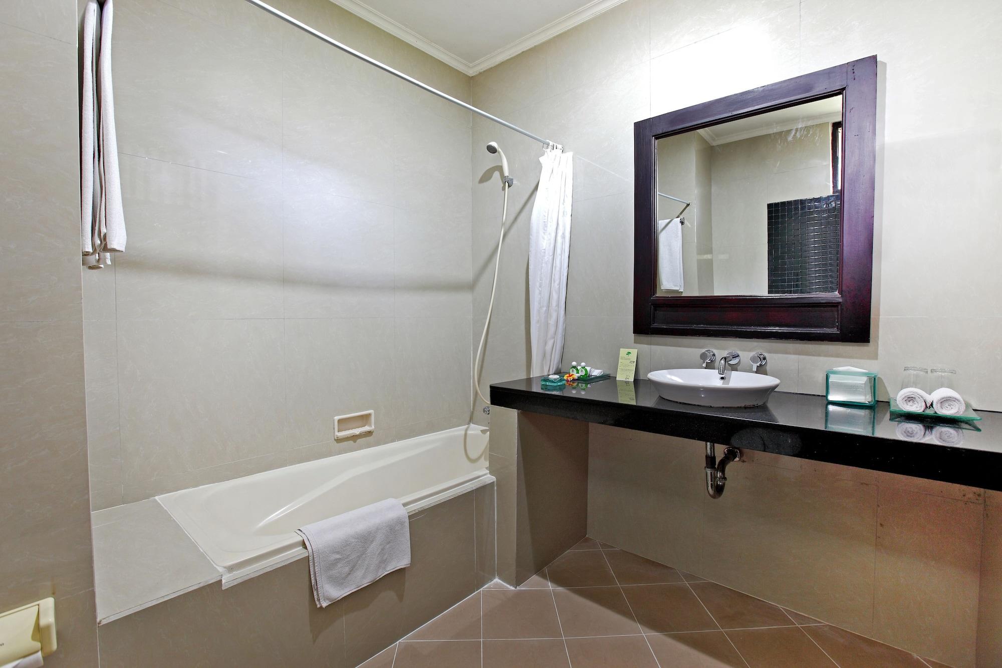 Adi Dharma Hotel Legian Exteriör bild