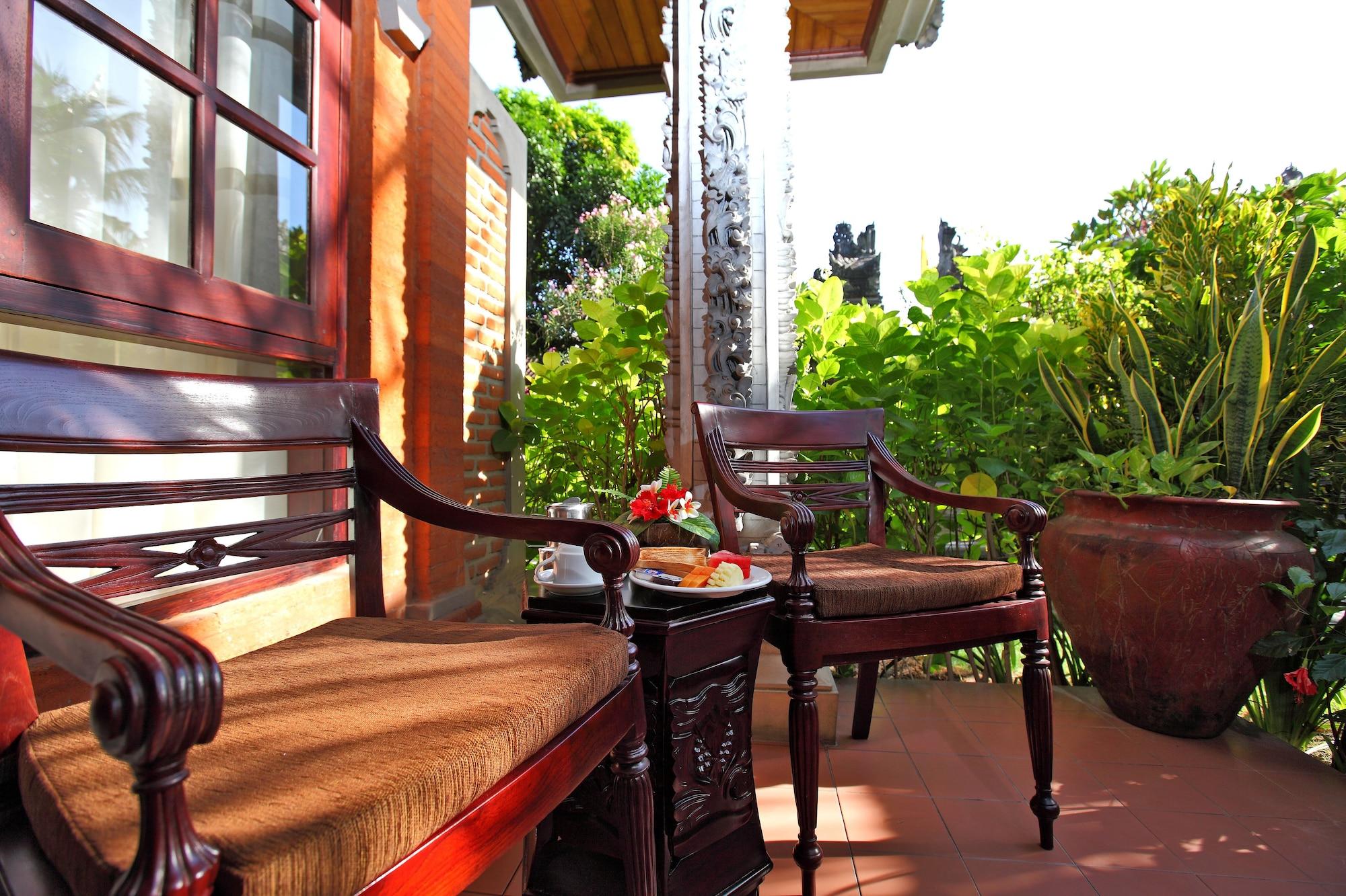 Adi Dharma Hotel Legian Exteriör bild