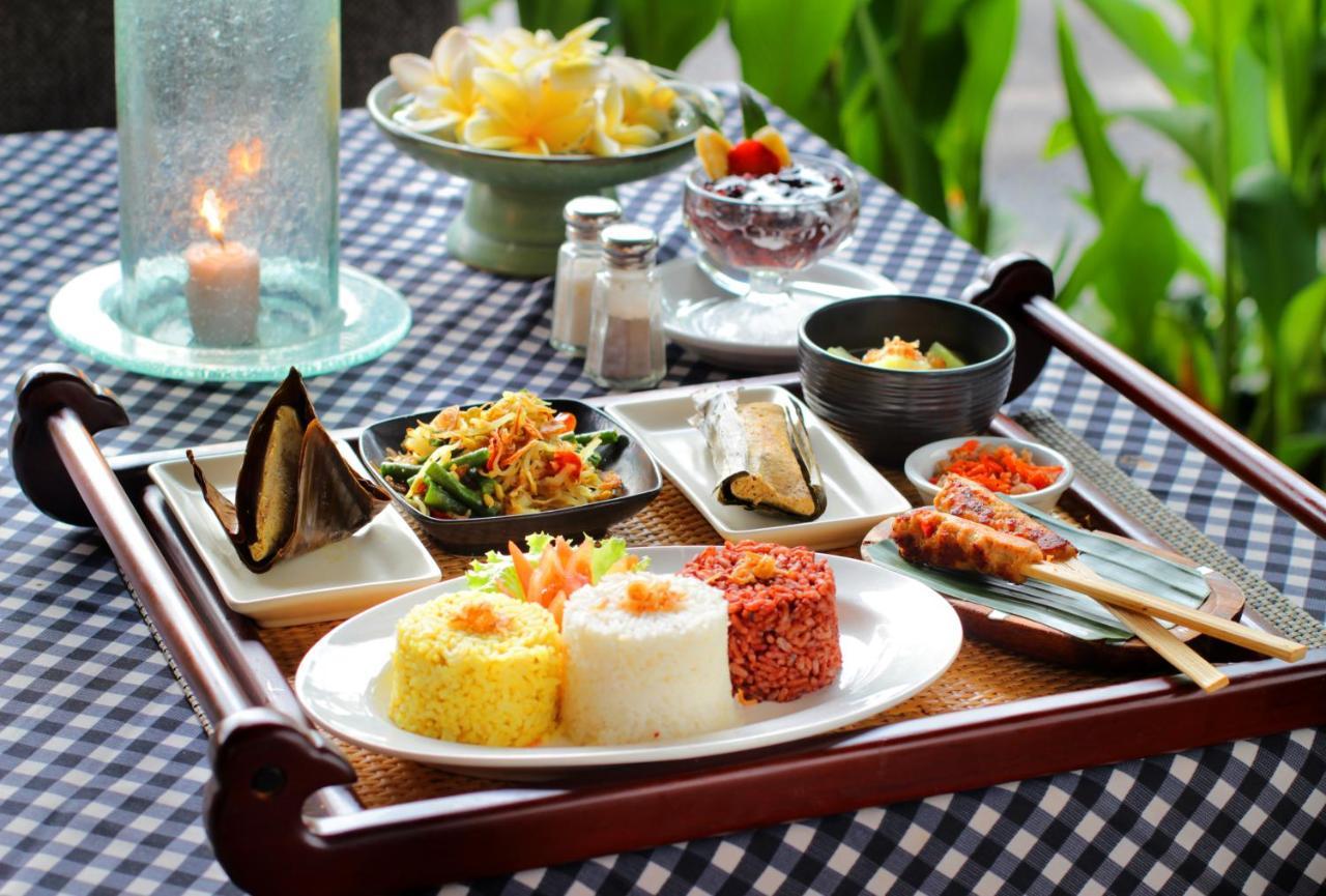 Adi Dharma Hotel Legian Exteriör bild