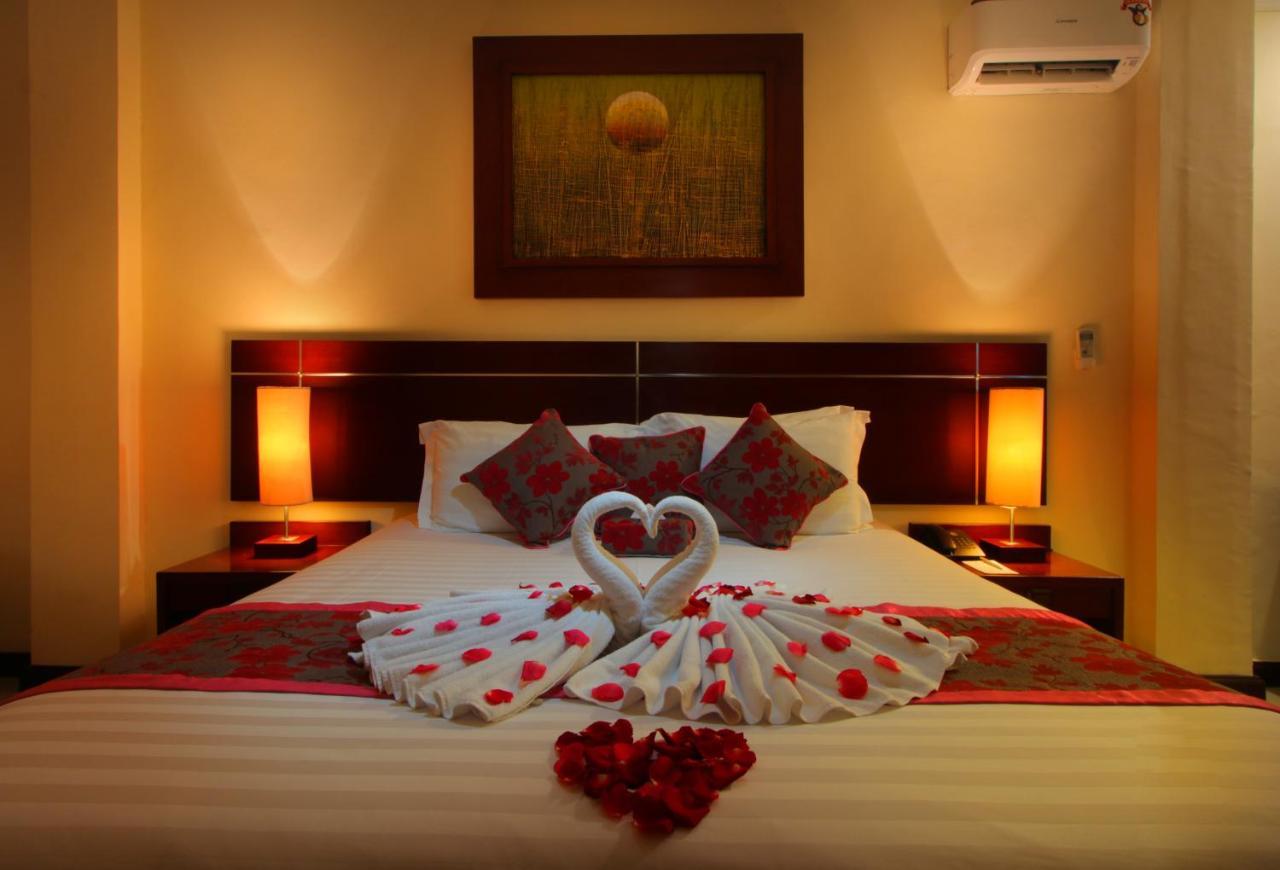 Adi Dharma Hotel Legian Exteriör bild