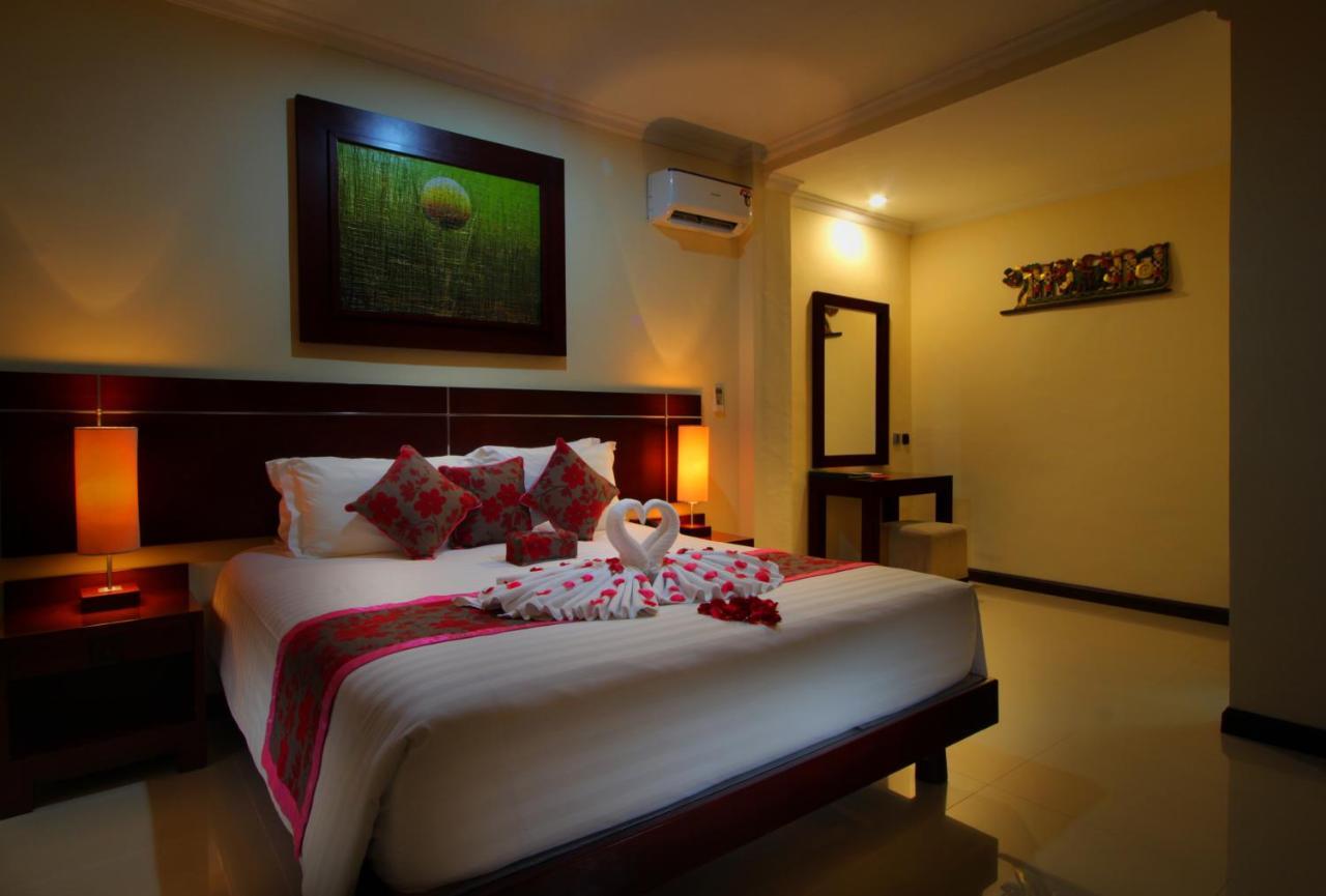 Adi Dharma Hotel Legian Exteriör bild