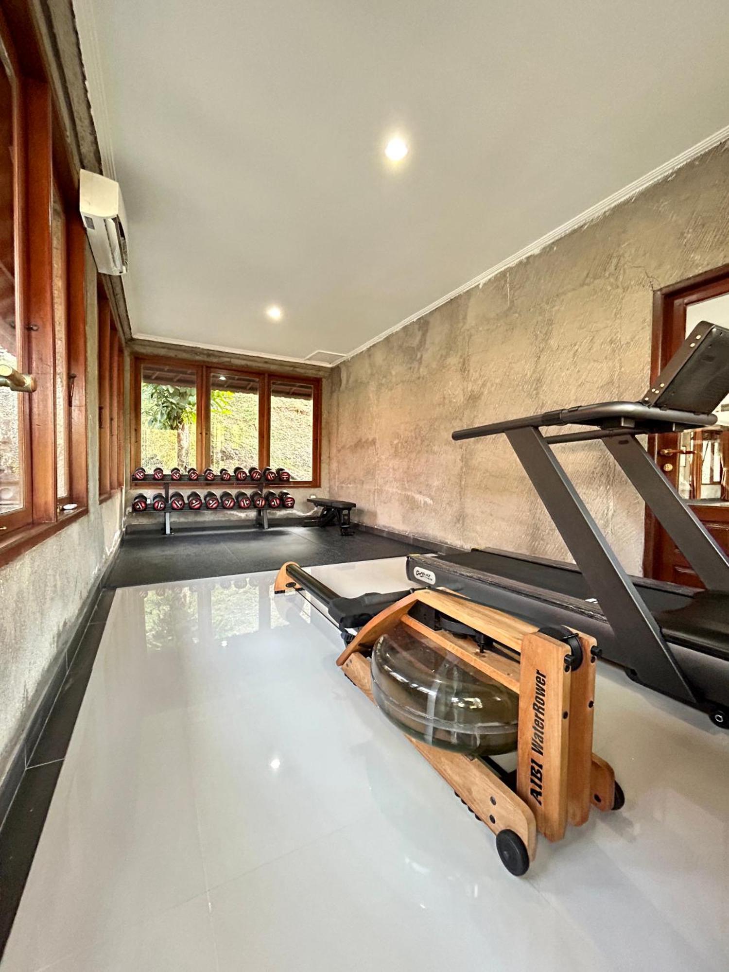 Adi Dharma Hotel Legian Exteriör bild