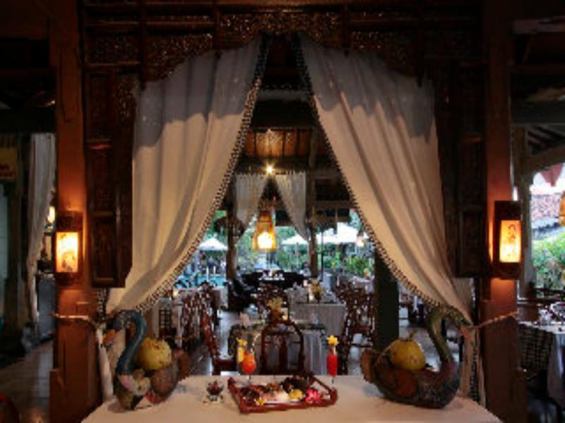 Adi Dharma Hotel Legian Exteriör bild