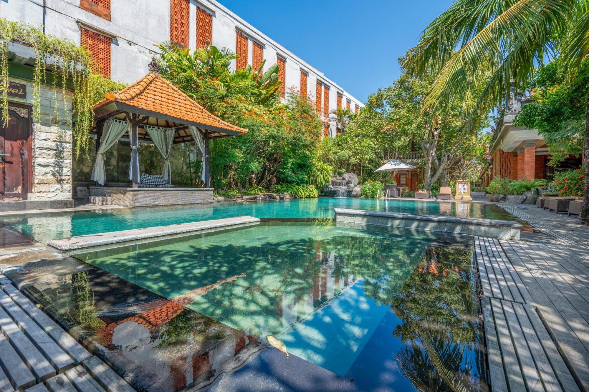 Adi Dharma Hotel Legian Exteriör bild
