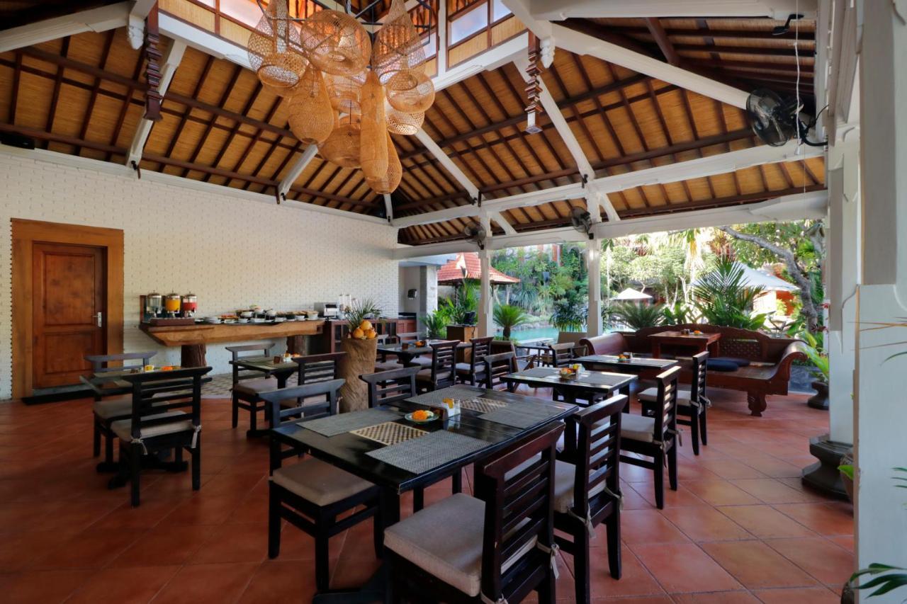 Adi Dharma Hotel Legian Exteriör bild